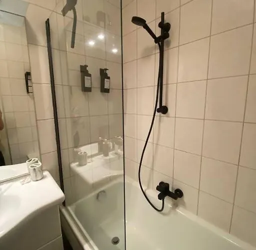 Schoene In Zentraler Lage * קלגנפורט