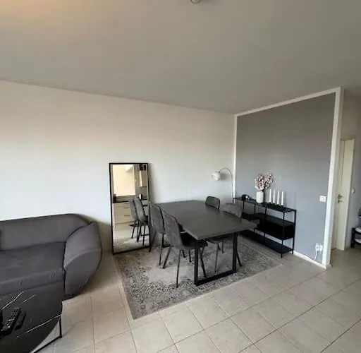 Schoene In Zentraler Lage *